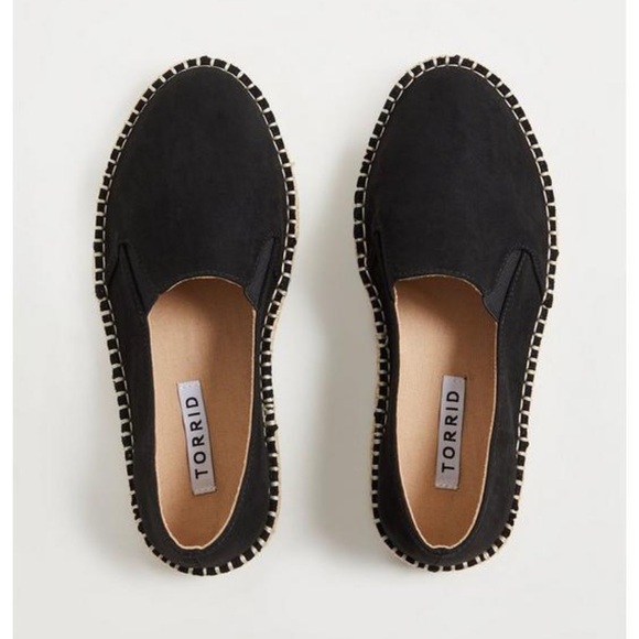 ✨torrid black espadrille flats✨ - Picture 1 of 12